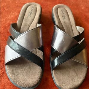 Naturalizer Women's Sandals in Black and Silver